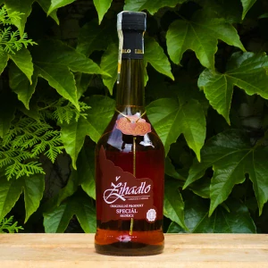 Medový likér Žihadlo 40% Skořice 0,5 L